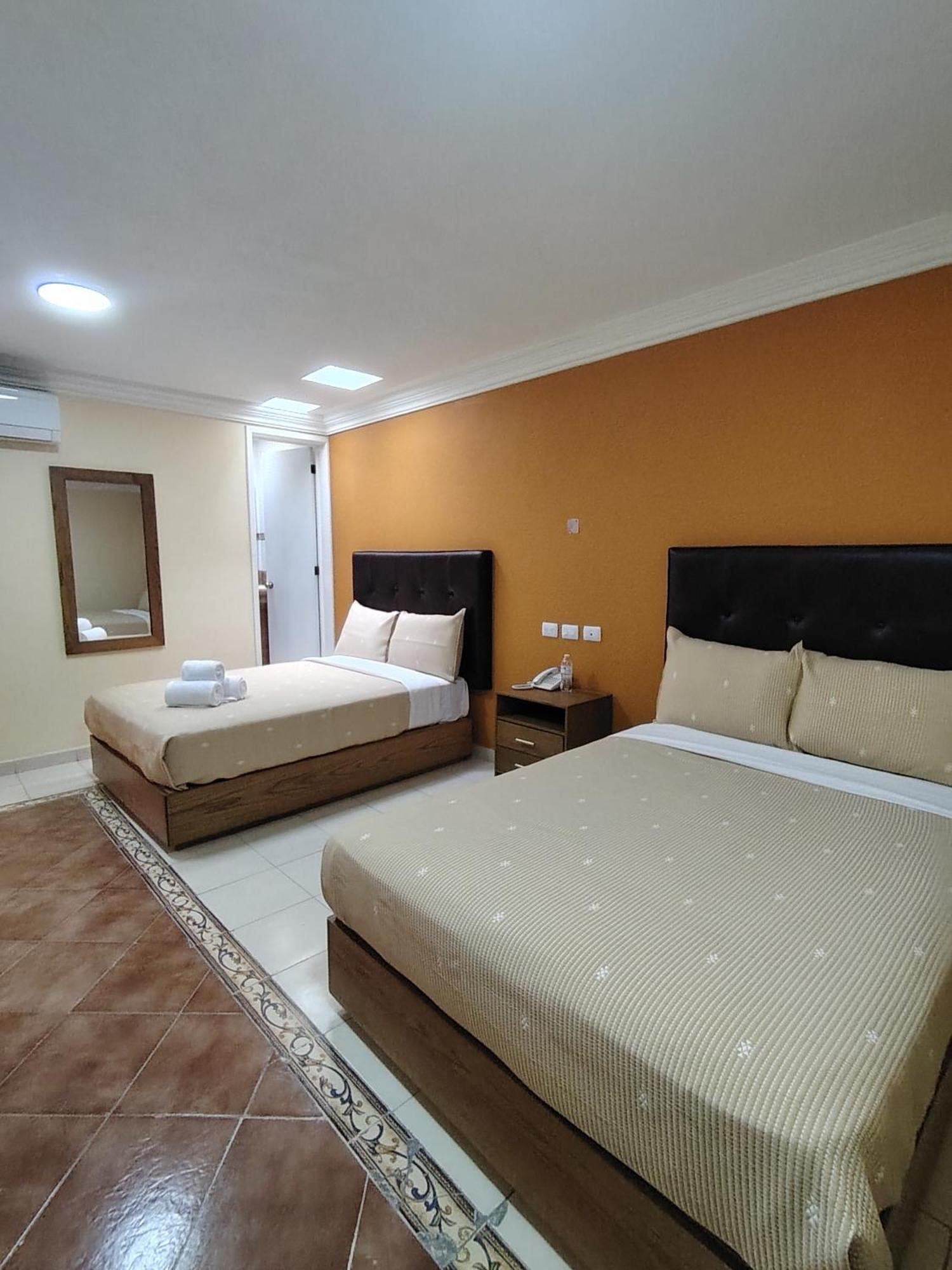 Hotel Meson Mariano Matamoros 克雷塔罗 外观 照片