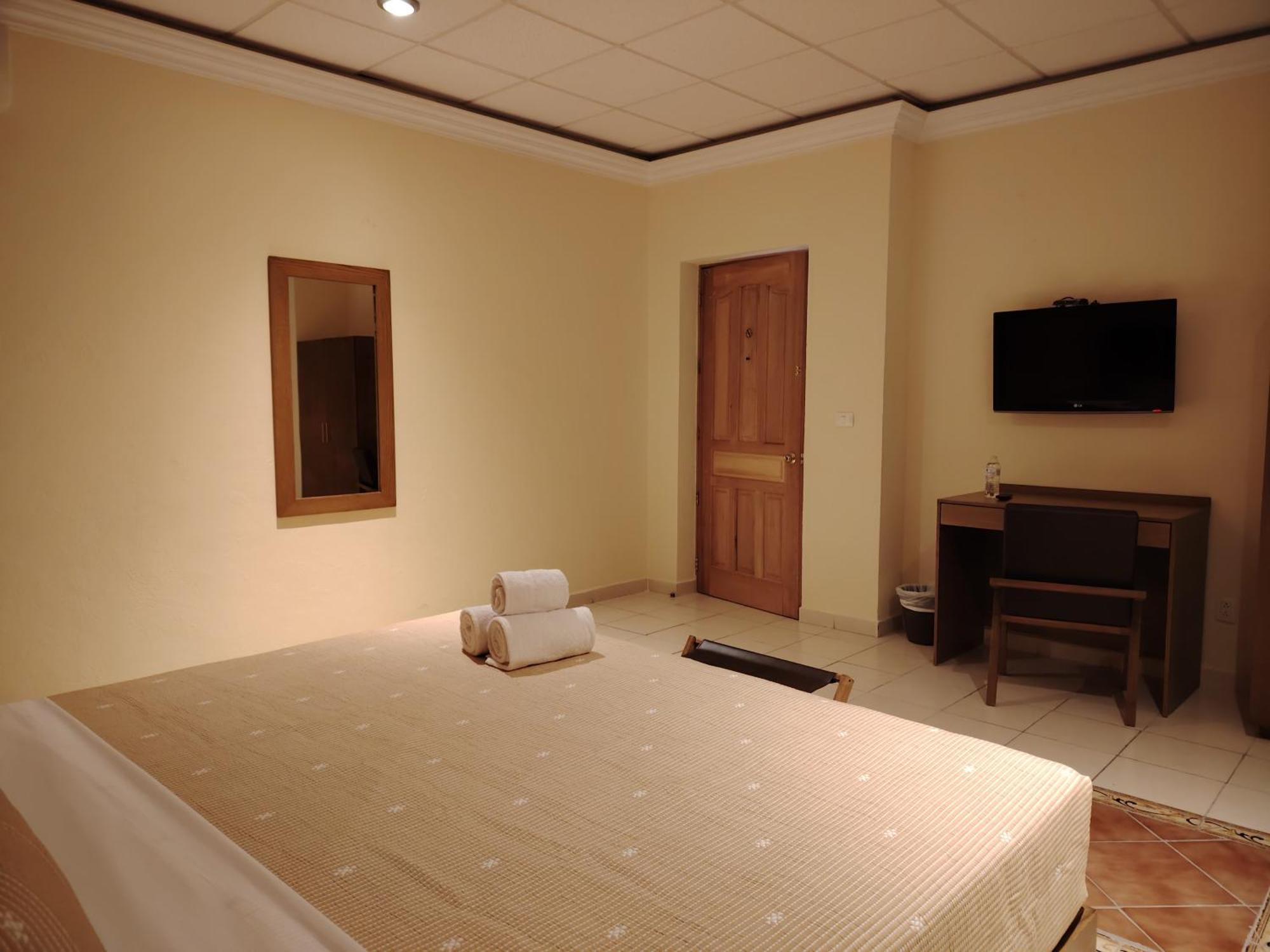 Hotel Meson Mariano Matamoros 克雷塔罗 外观 照片